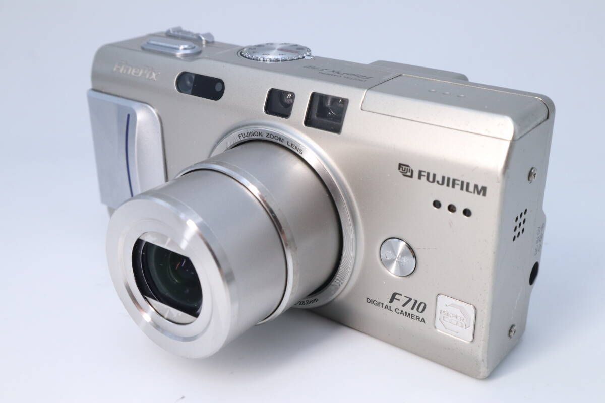 富士フイルム FinePixF710 デジタルカメラ 2005年発売のデジカメで撮った渋谷の風景 2023年11月に撮影