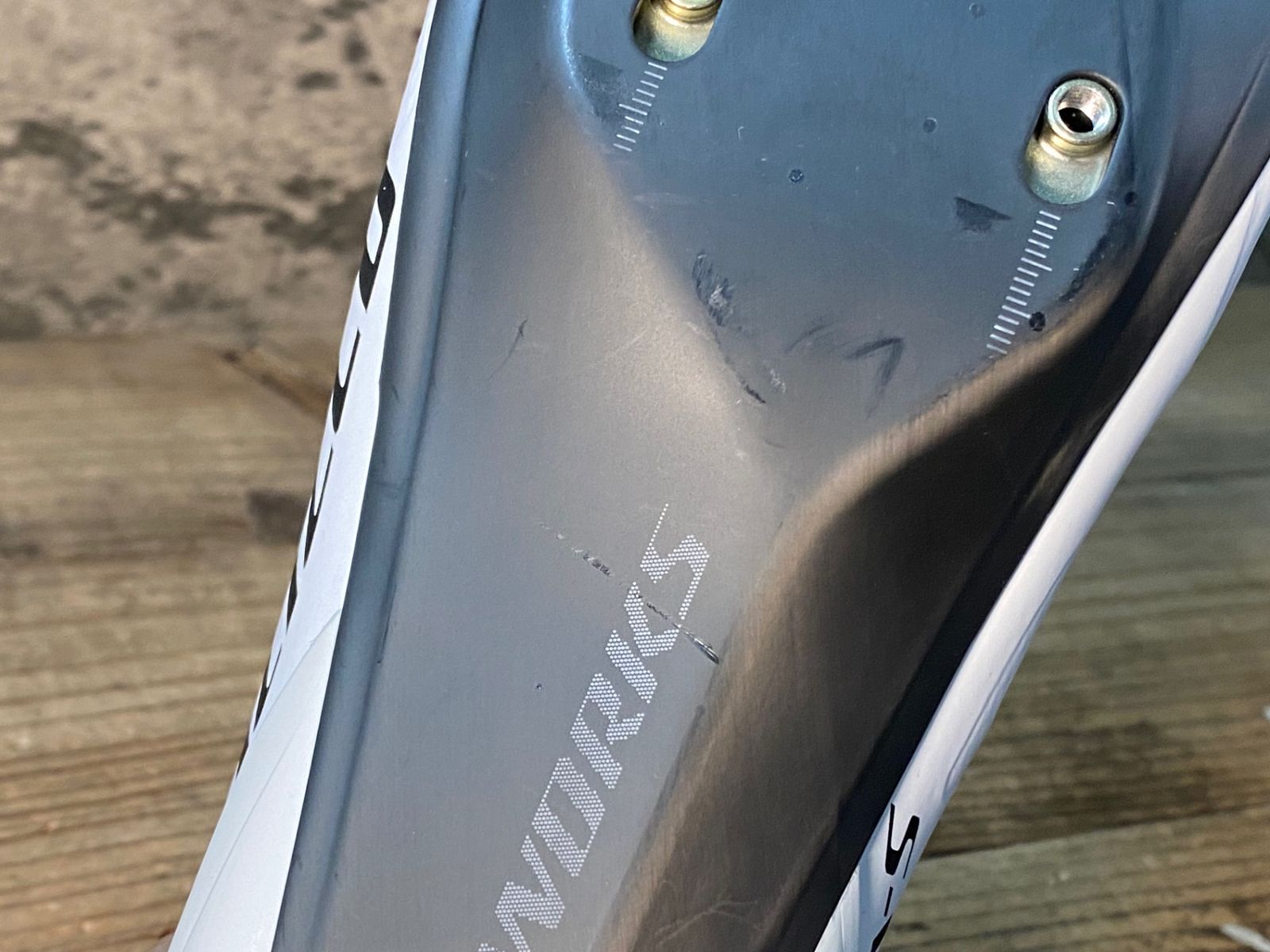 ビンディングシューズ 白