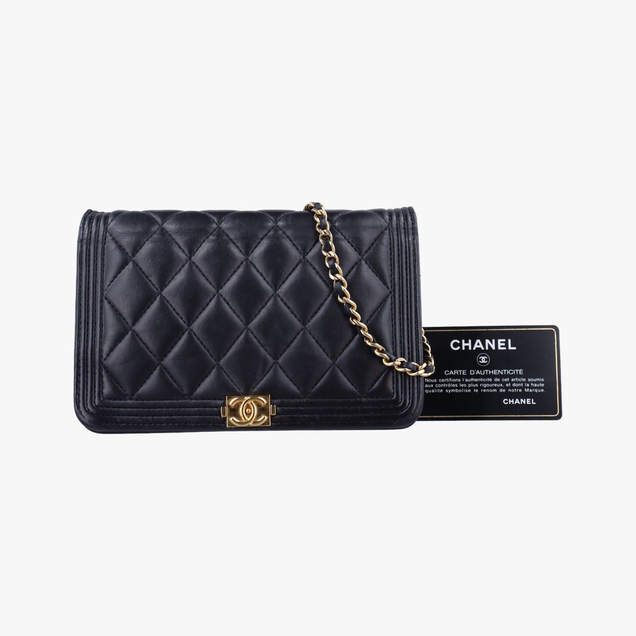 シャネルChanelボーイシャネルブラックラムスキンA8028725927874
