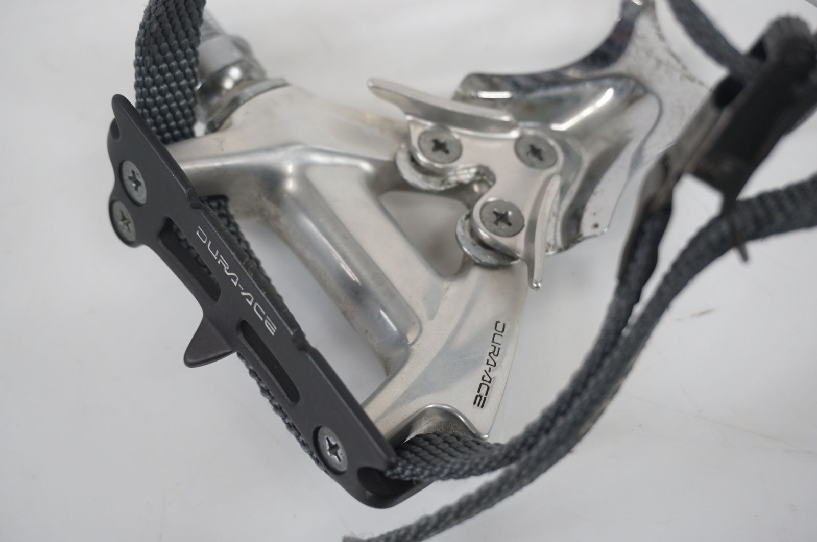 DURA-ACE