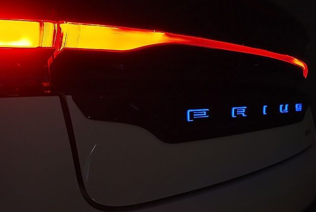 M s 60系 プリウス 2025.1- Junack LEDトランスワード イルミネーション リアエンブレム用 ブルー 社外 ジュナック パーツ 部品 外装 カスタム ドレスアップ 60プリウス PRIUS 60 イルミ 青 LTW-T3B