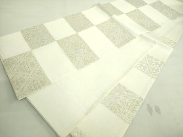 六通柄袋帯 唐織