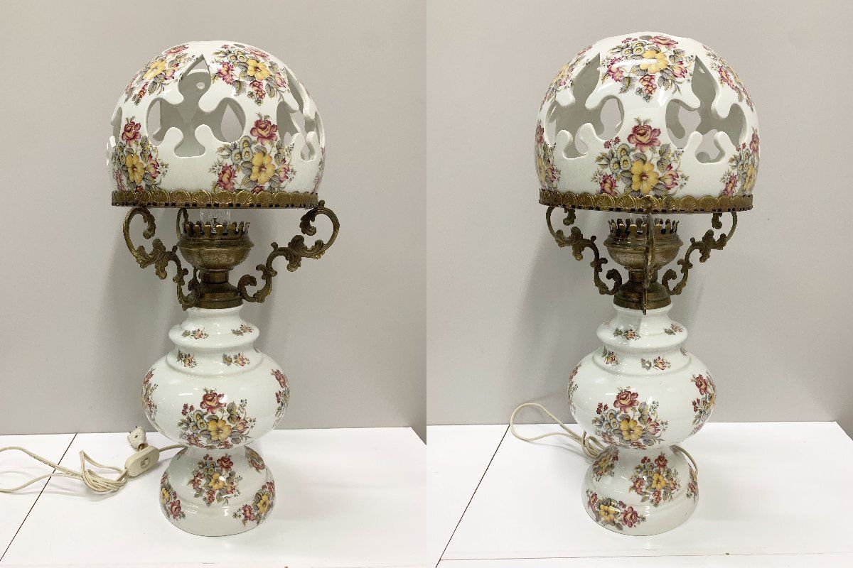 小粋な ミルクガラス テーブルランプ スタンドライト 花柄 フラワー 照明器具 ライト 陶器製 通電 済み アンティーク 他1249 また、全国送料無料!