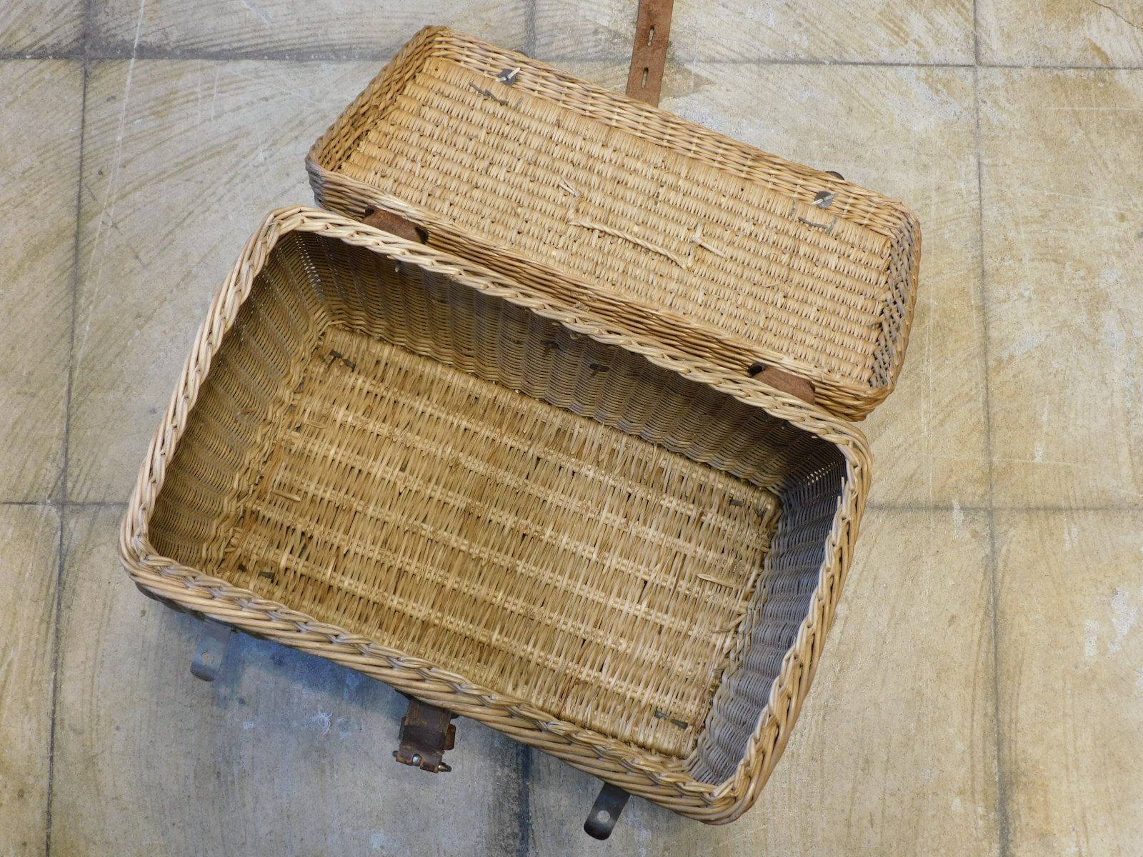 イギリスアンティークラタンバスケット/ アラログ/カゴバッグ籐籠(76