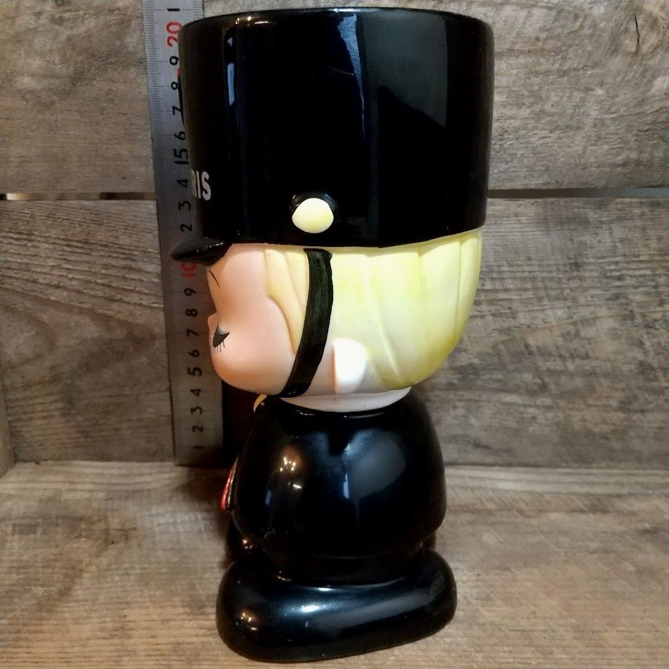 人形 衛兵 陶器 ルネ オブジェ 置物 インテリア 工芸品 美術品 A1092