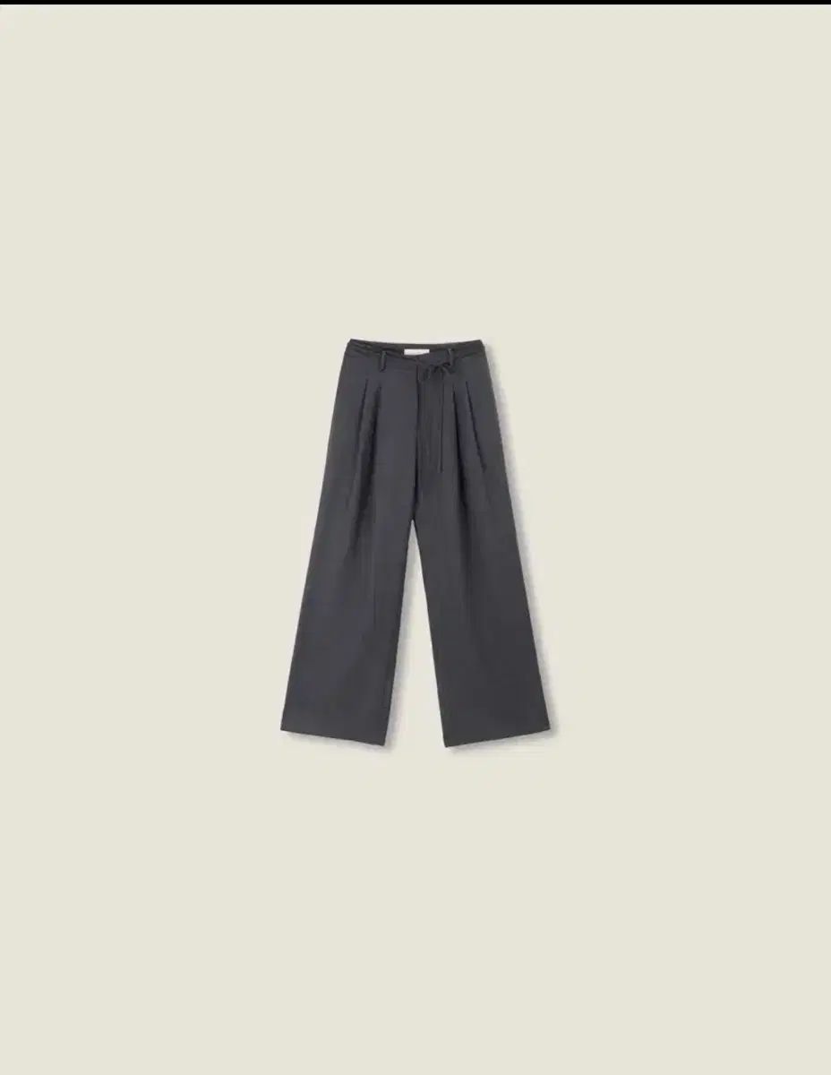 Le Plein プレミアム グレー スラックス ショート s