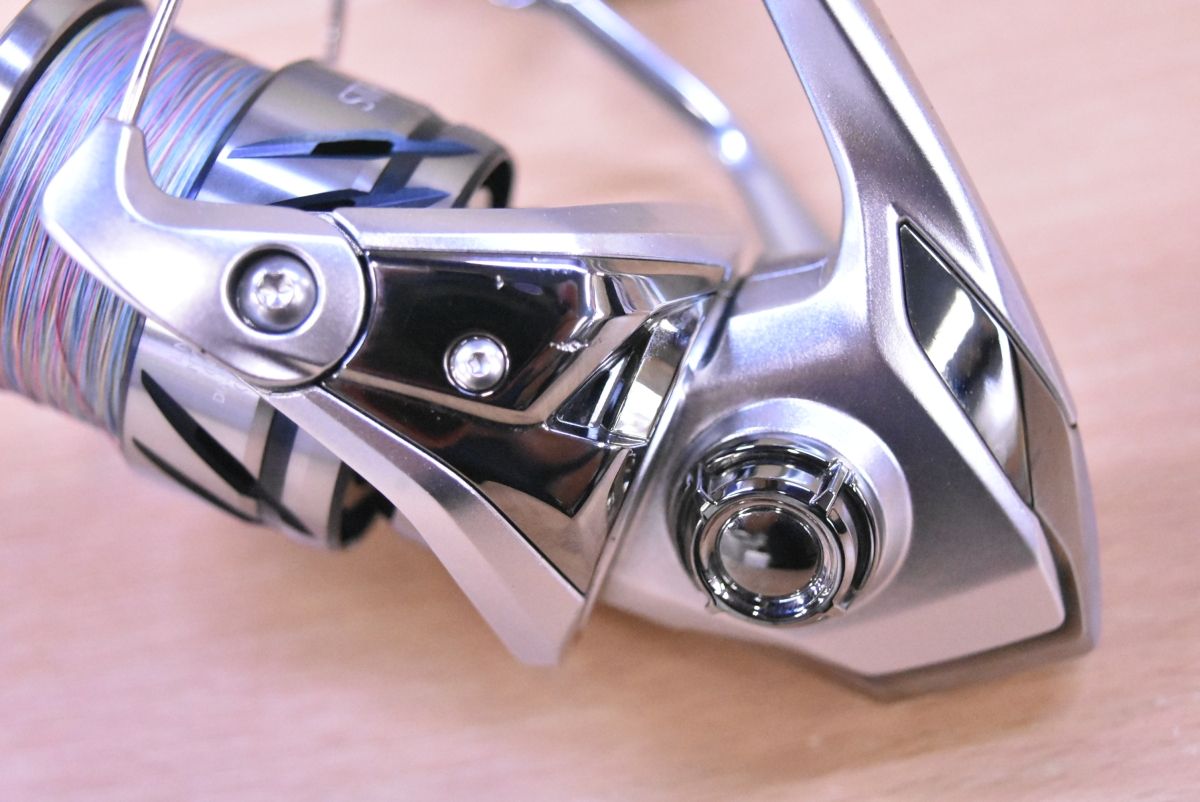 シマノ 23 ストラディック C3000XG SHIMANO STRADIC スピニング