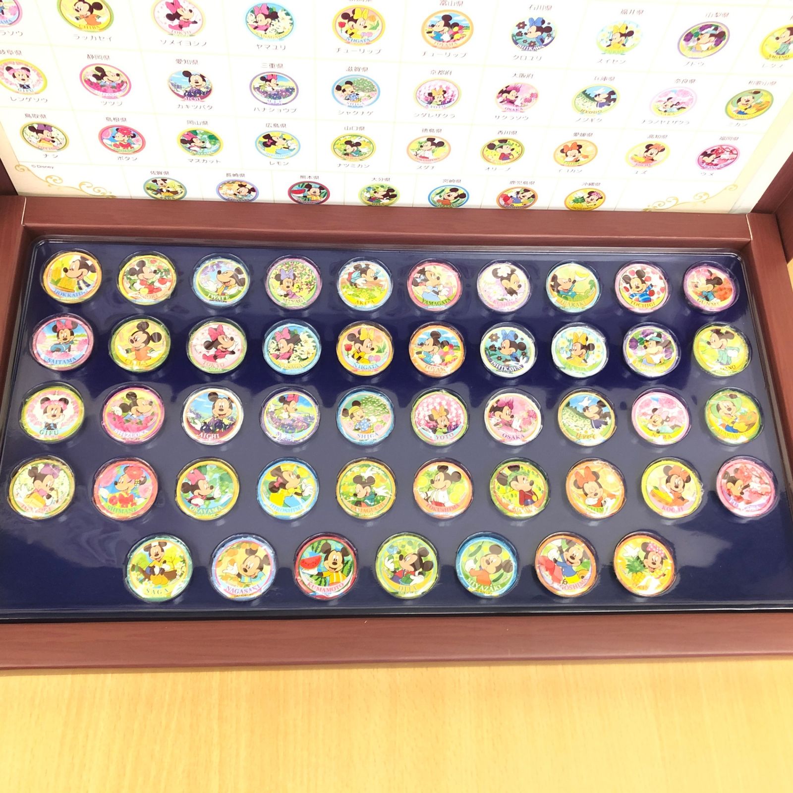 非売品 ディズニー ミッキー ミニー 缶バッジセット 47都道府県
