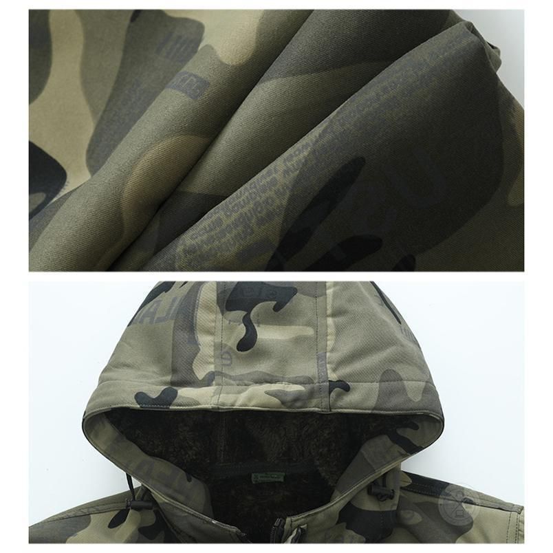 防寒着 上下セット ストレッチ素材 裏起毛 L 迷彩柄  アウトドア 釣り　現場 防寒着 上下セット ストレッチ素材 裏起毛 L 迷彩柄 アウトドア