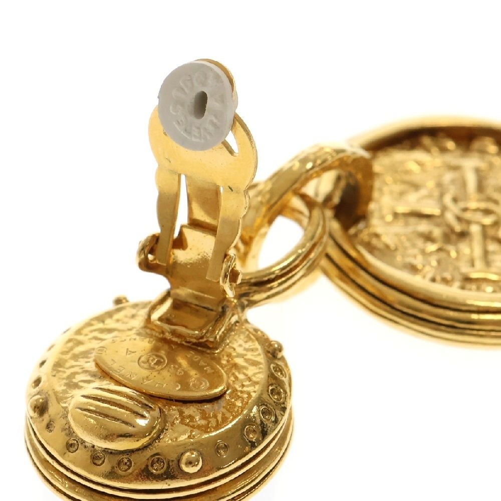 CHANEL (シャネル) コインモチーフ イヤリング ゴールド×レッド GP  