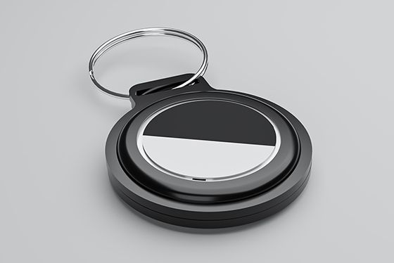 サインしたコインが消えてGPSタグに入ってます。SenseTag（手品 