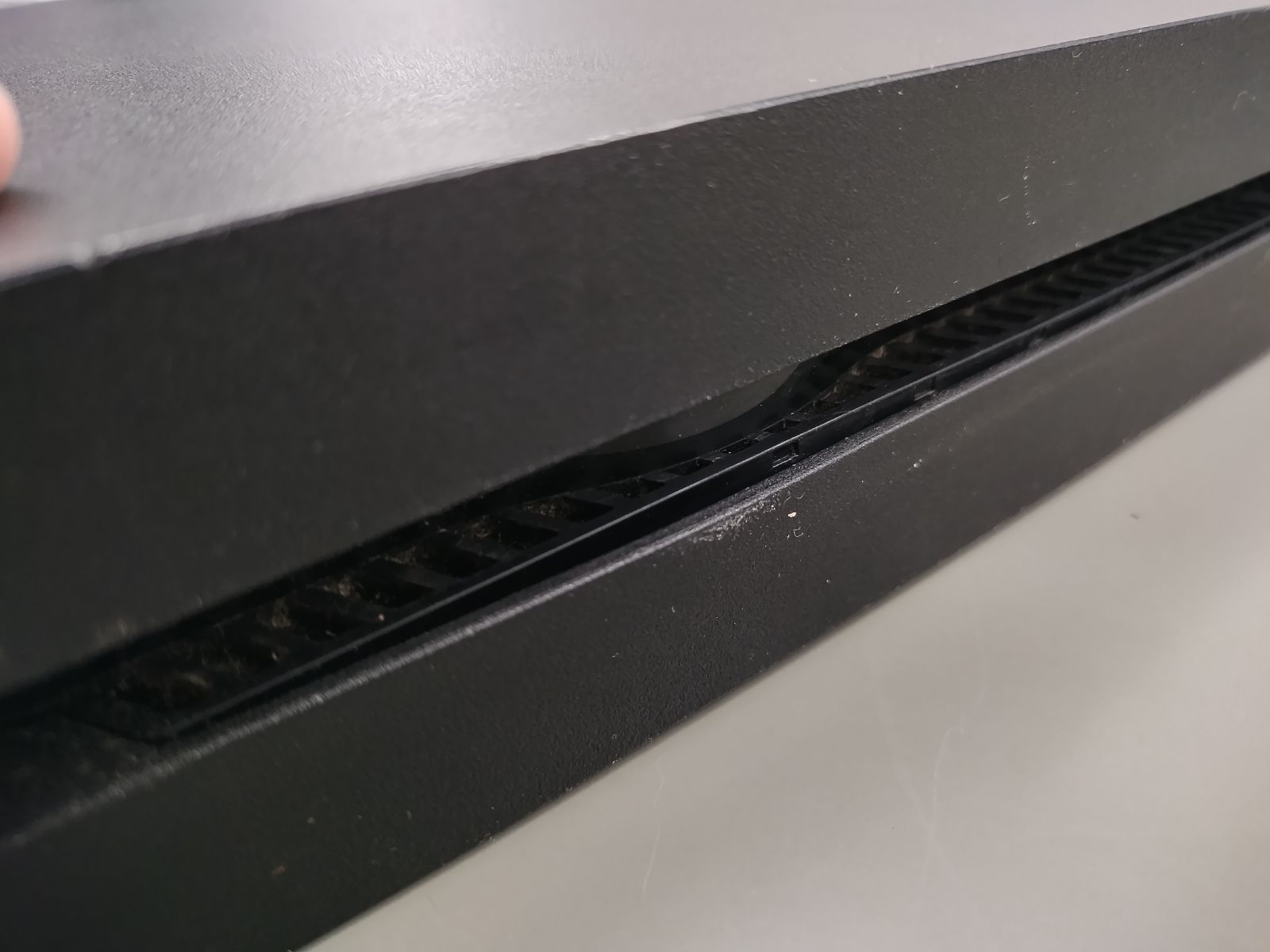 ジャンク本体】初期型・薄型PS4 4台セット 本体のみ 動作不良品【50-55 