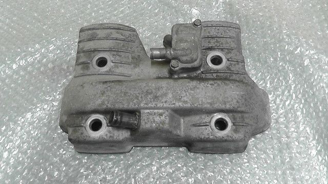 VTR250 FI　MC33-1400xxx　の　シリンダーヘッドカバー:#1694487218