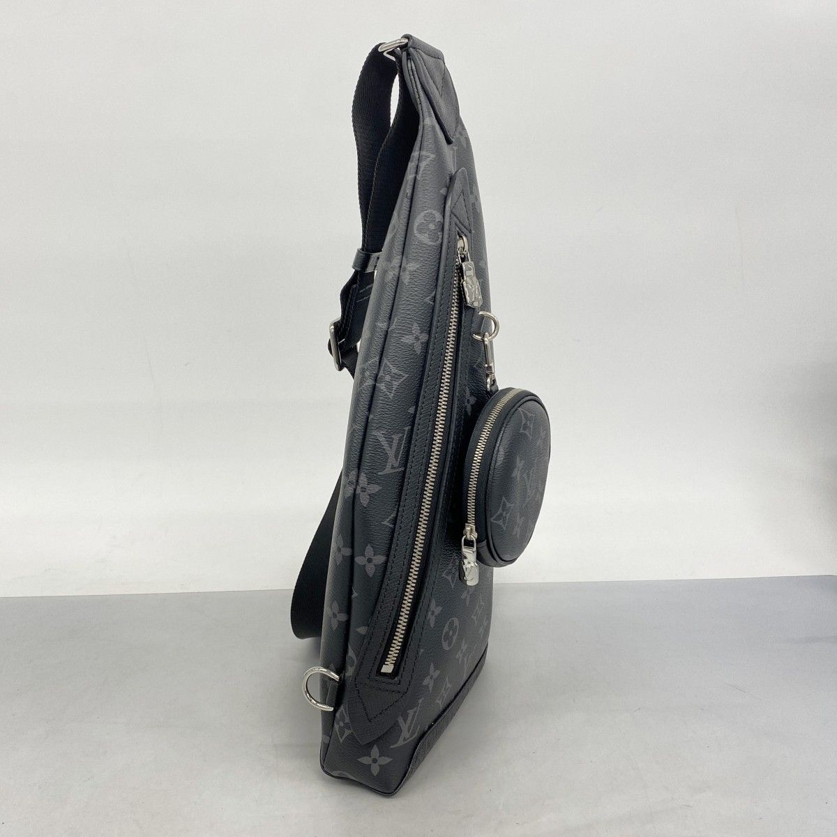 5mb1825 ルイヴィトン ボディバッグ タイガラマ デュオスリングバッグ M30936 ブラック メンズ