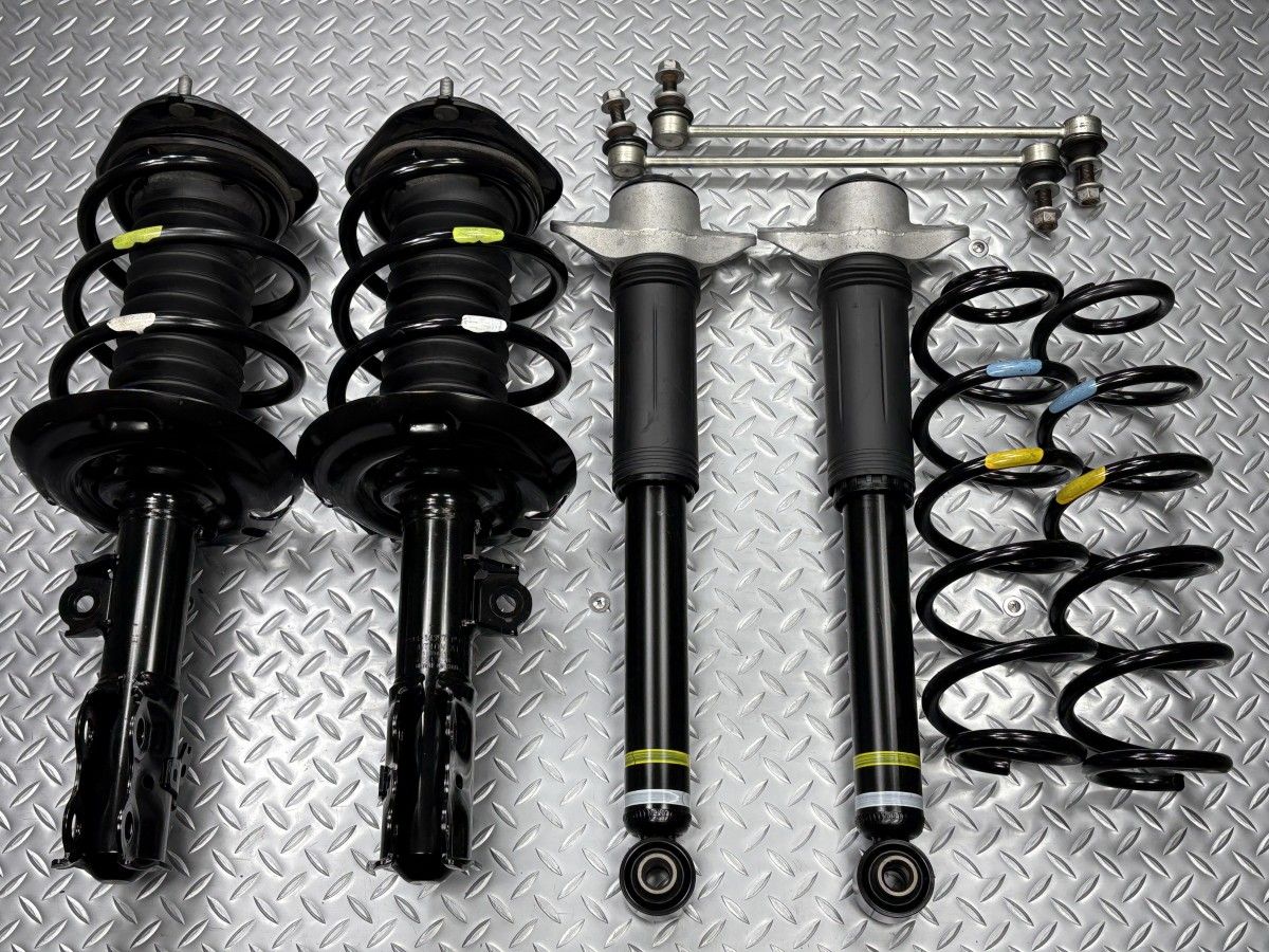 トヨタ 純正 サスキット サスペンション サス ショック トヨタ 純正 サスキット サスペンション サス ショック