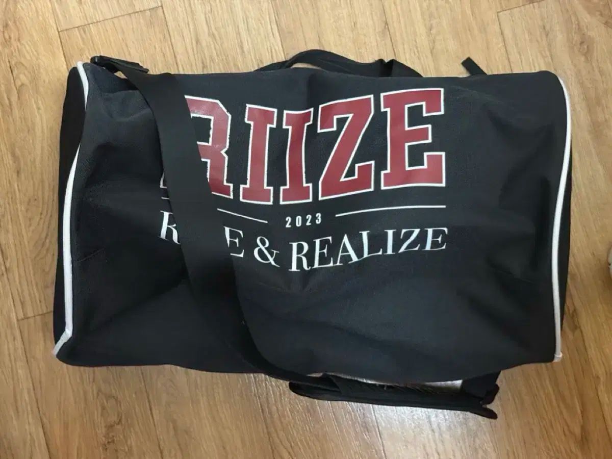 RIIZE ポップアップ ボストンバッグ RIIZE POPUP ボストンバッグ