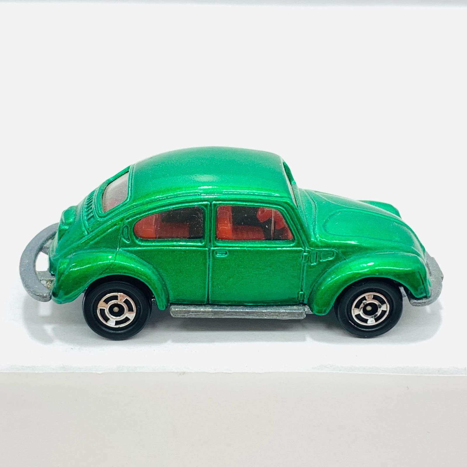 100 1200LSE トミカ赤箱100 フォルクスワーゲン1200LSE 東急ハンズ