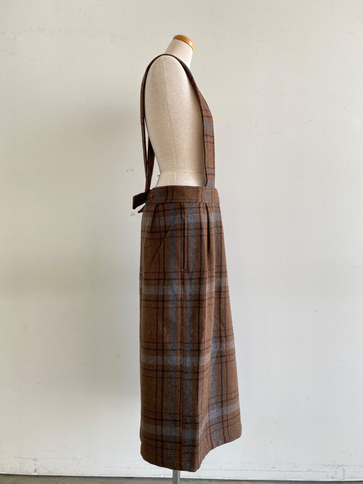 ウールツィードチェックサスペンダースカート