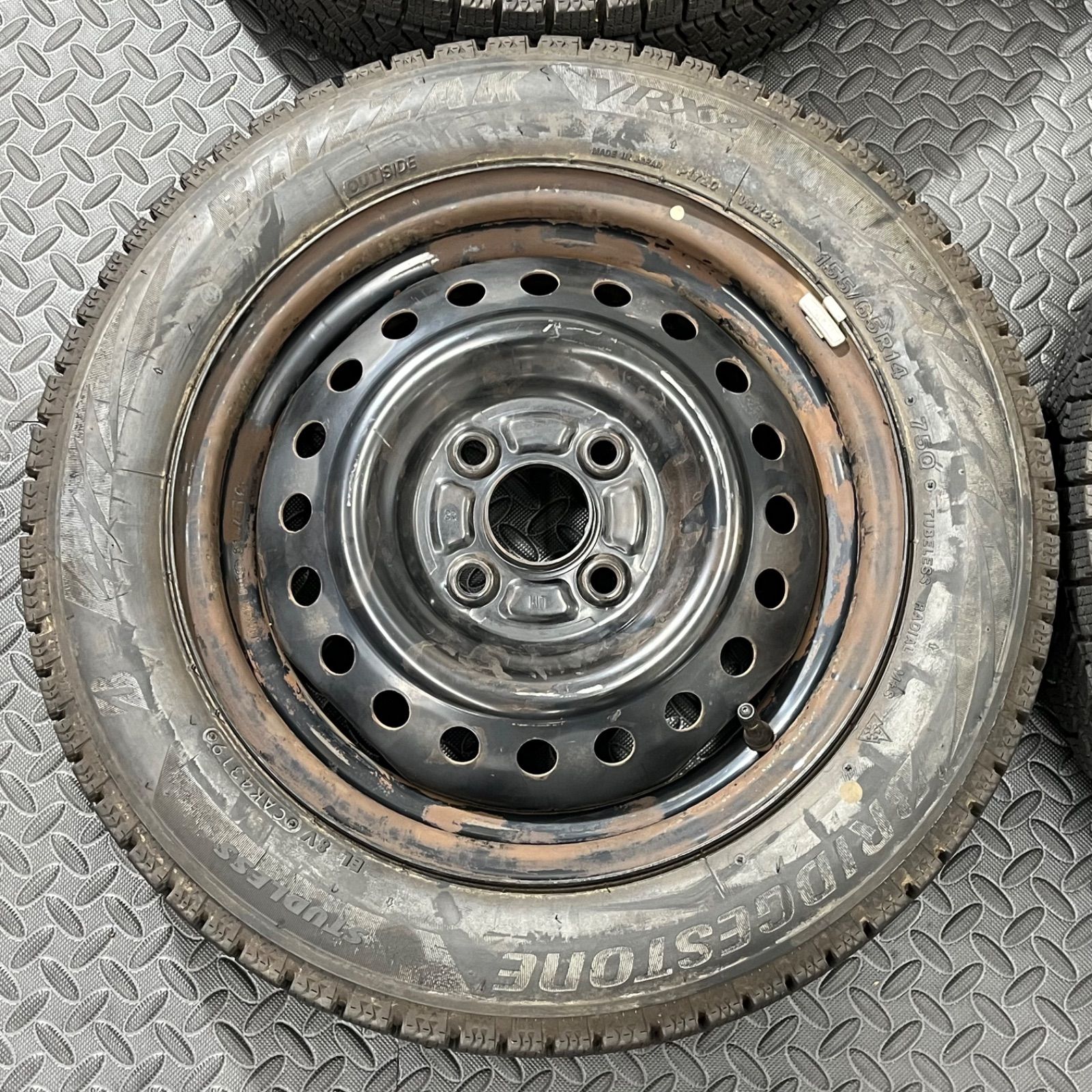 ミラ スタッドレスタイヤ