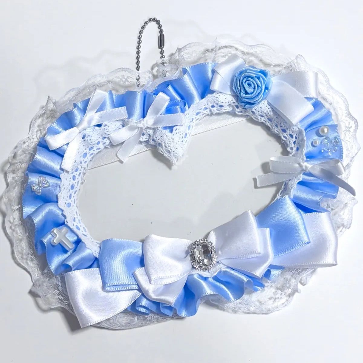 硬質ケース カードケースデコハート ペア画 水色リボン - メルカリ