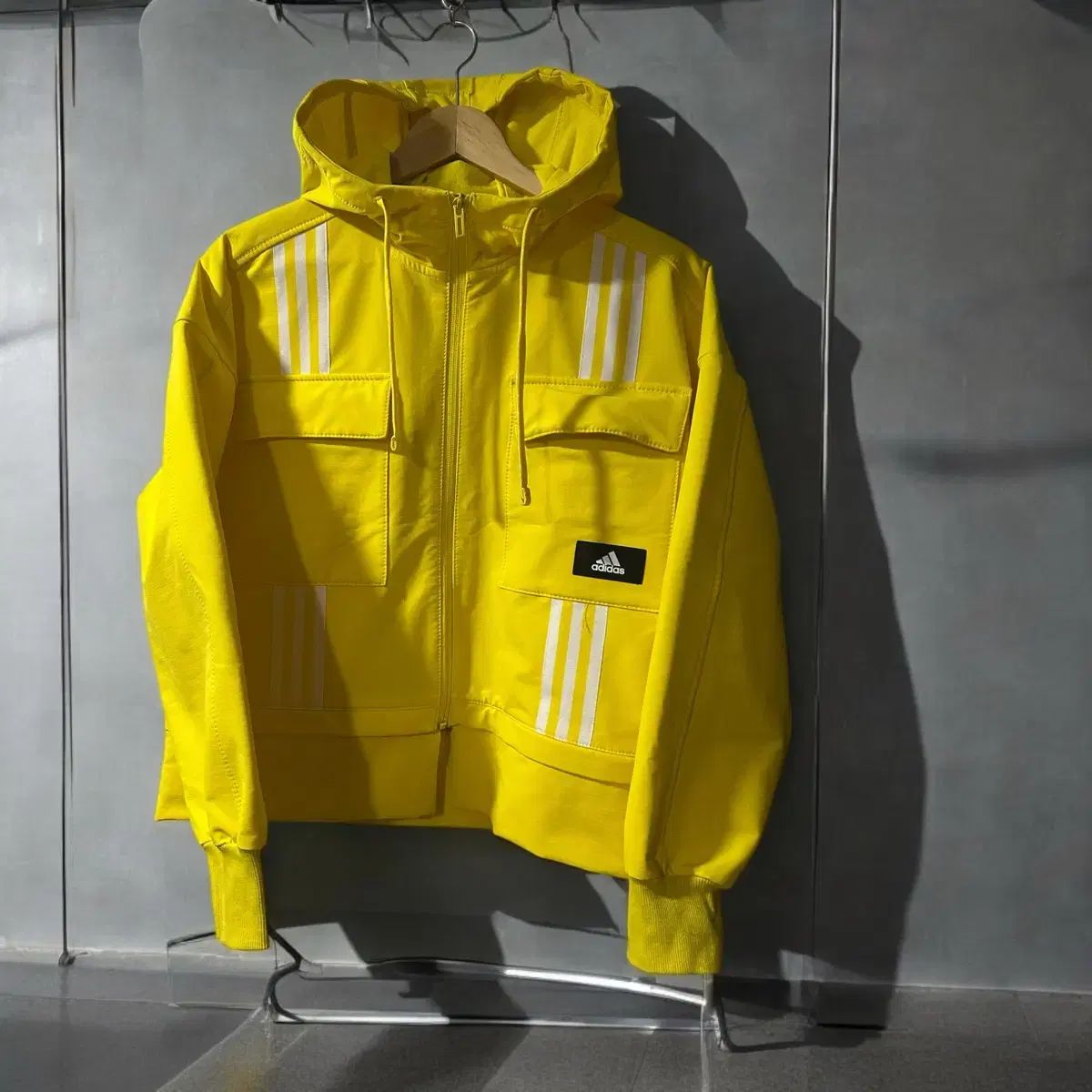 adidas アディダス リサイクル オーバーサイズ 防水 ジャケット S 55 ー 66