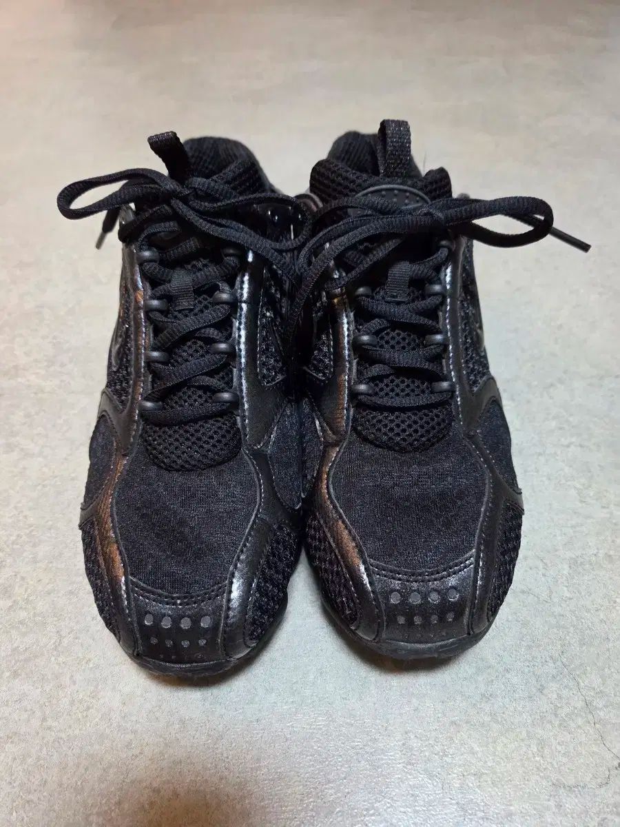 １００％正規品保証！ NIKE ナイキ エアズーム スピリドン ケージ 2