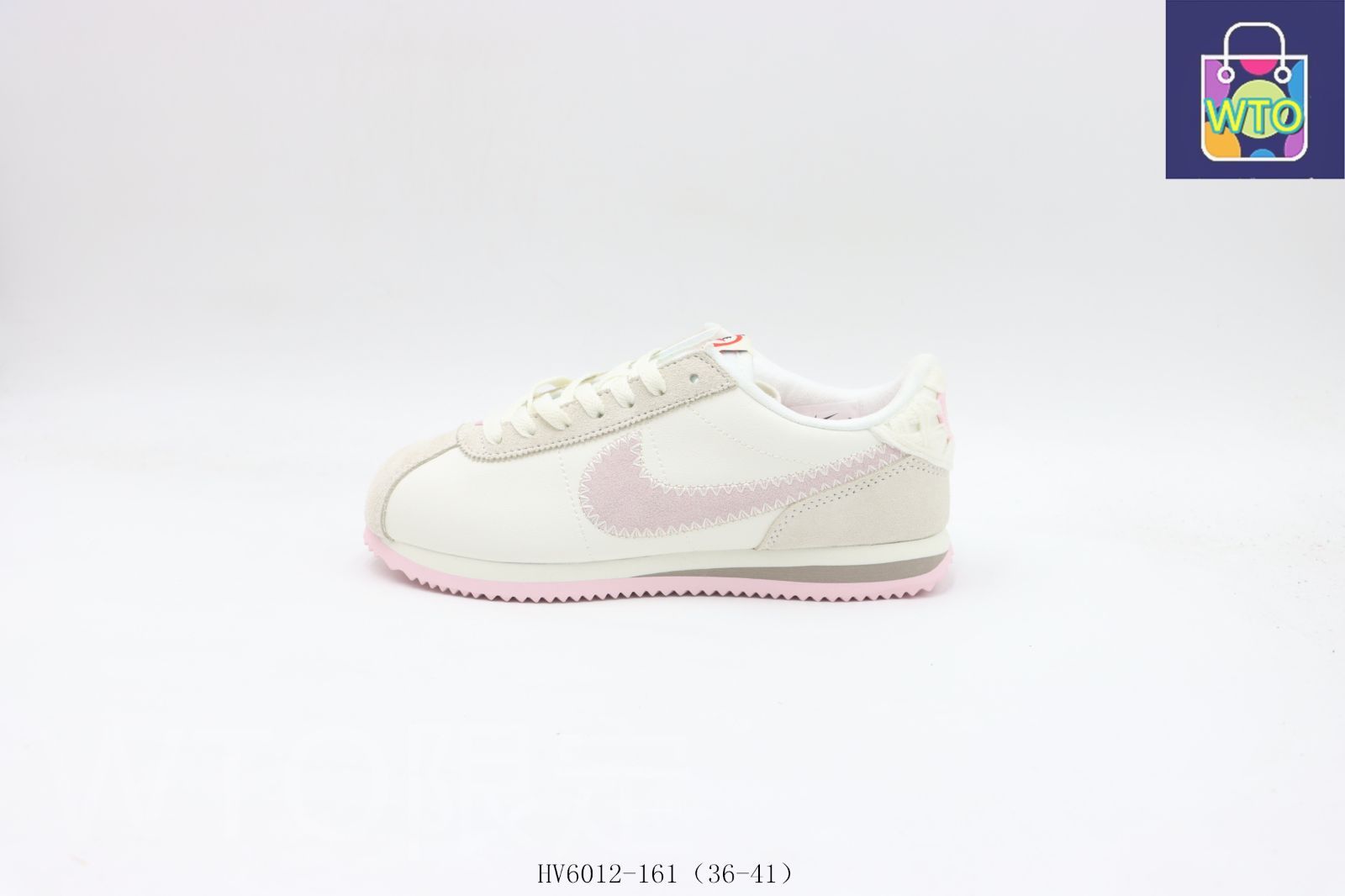 今日特価】Nike ナイキ コート レース ランニングシューズ