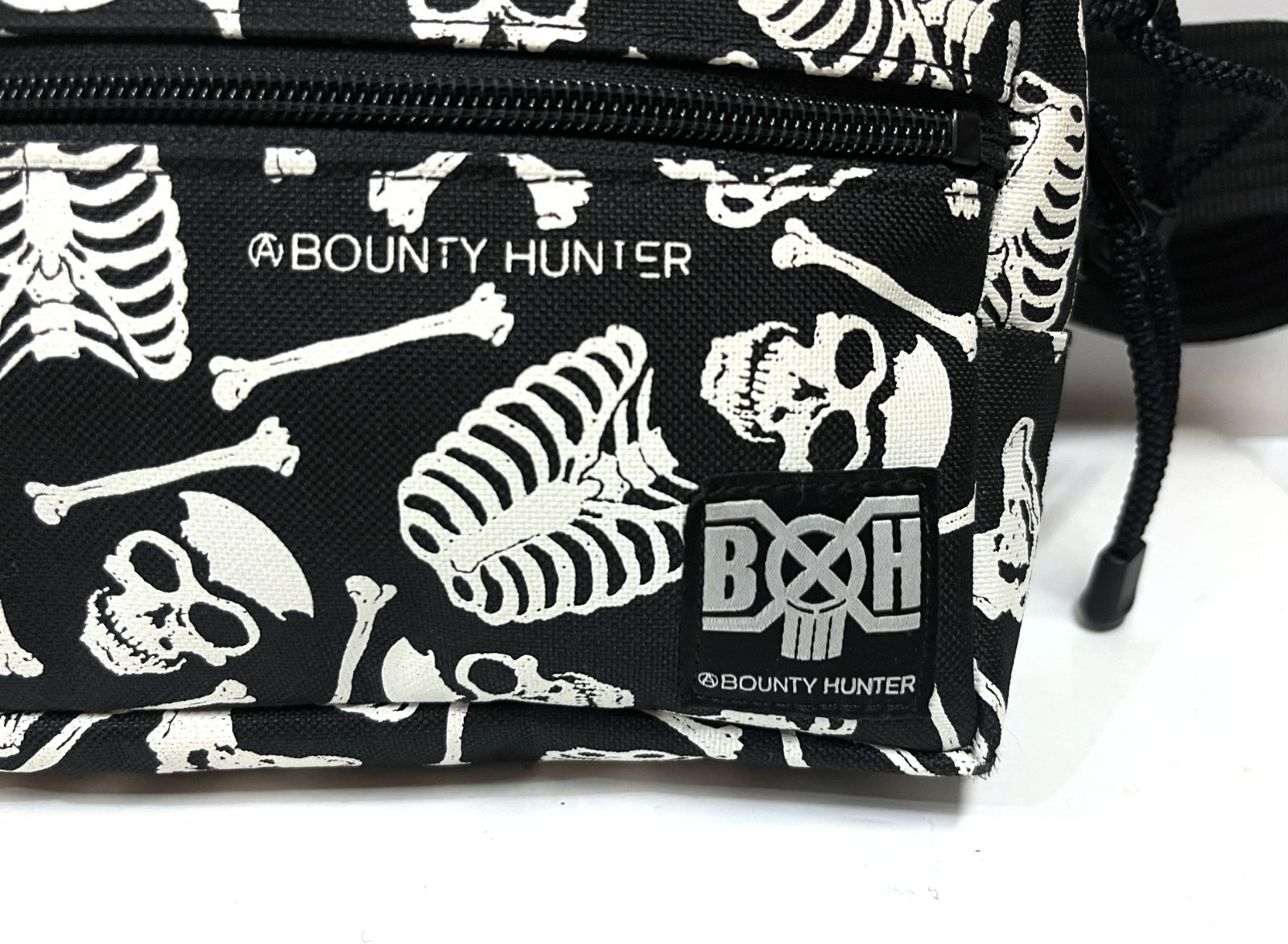 BOUNTY HUNTER｜バウンティーハンター スカル柄 ウエストバッグ