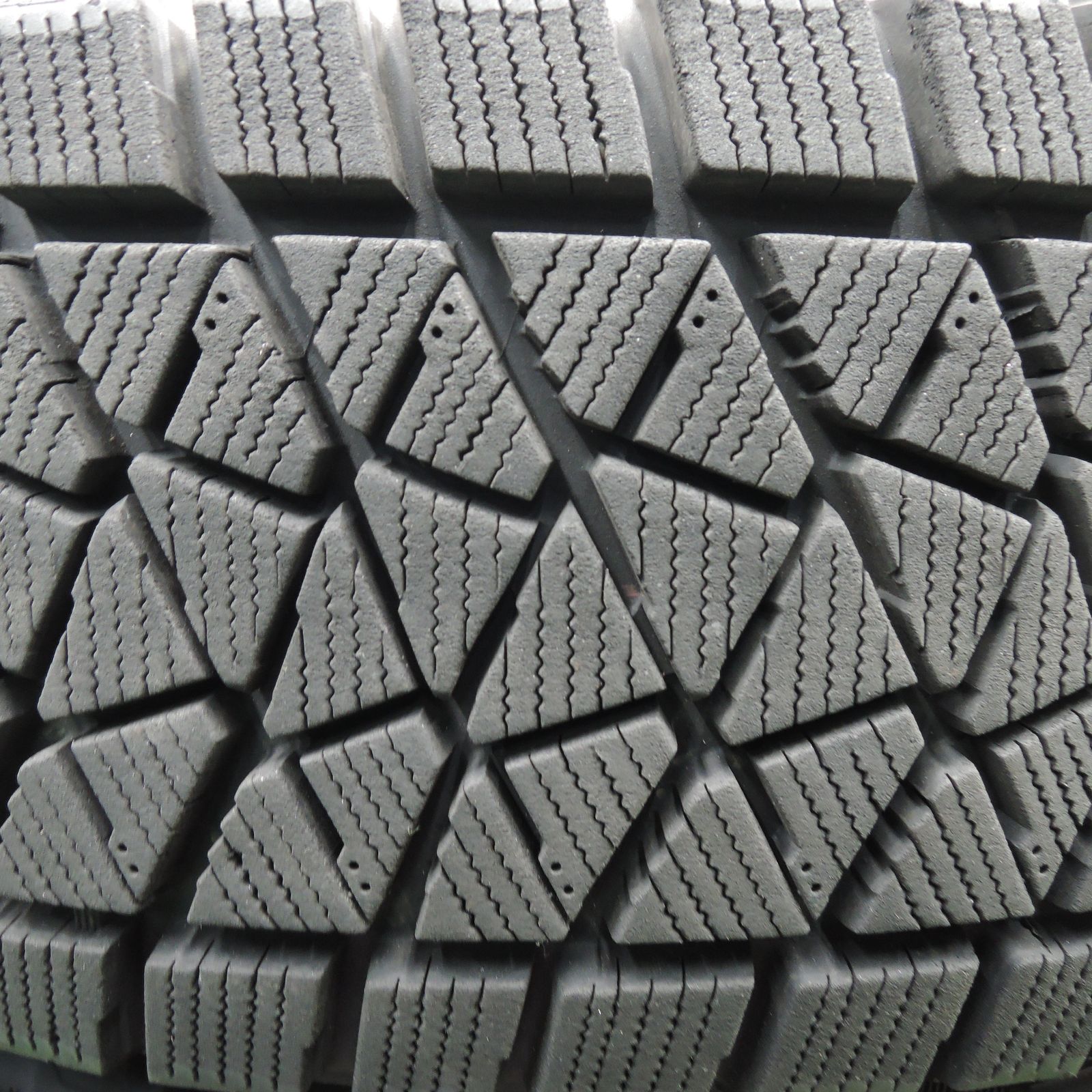 クリムソン MGマーテル 215/70R16 100/97R BFグッドリッチ ホワイトレター ハイエース ①クリムソン MG ＋オープンカントリー CRIMSON ホイールセット 165