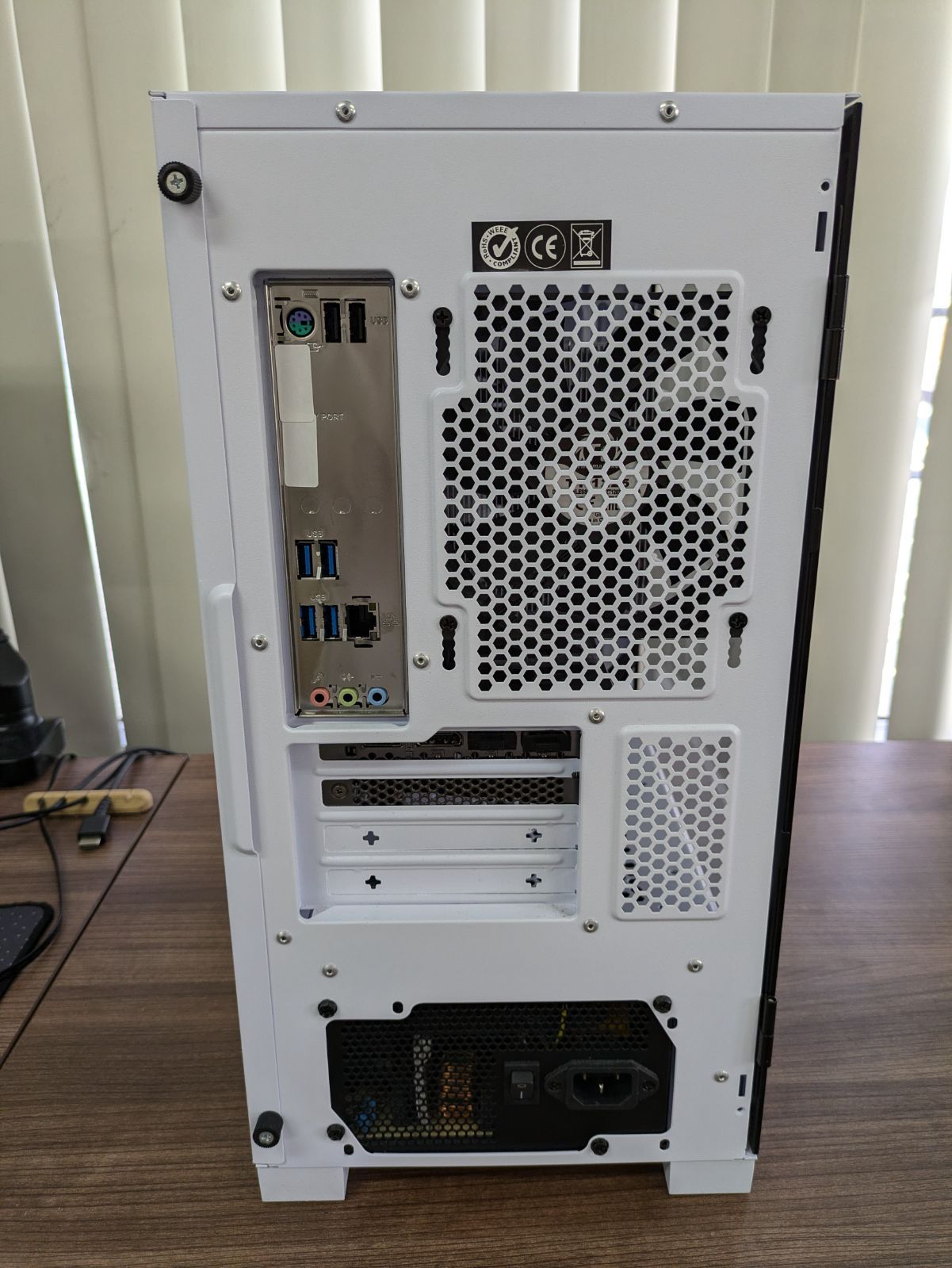 ゲーミングPC corei5 11400F RTX3060ti SSD1TB ゲーミング