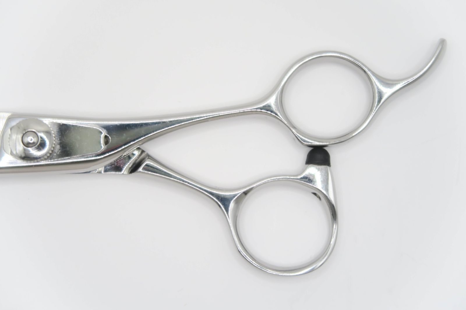 【人気急上昇】 Bランク メーカー不明 セニング 美容師 理容師 5.9インチ 右利き H-10066 夢に向かって