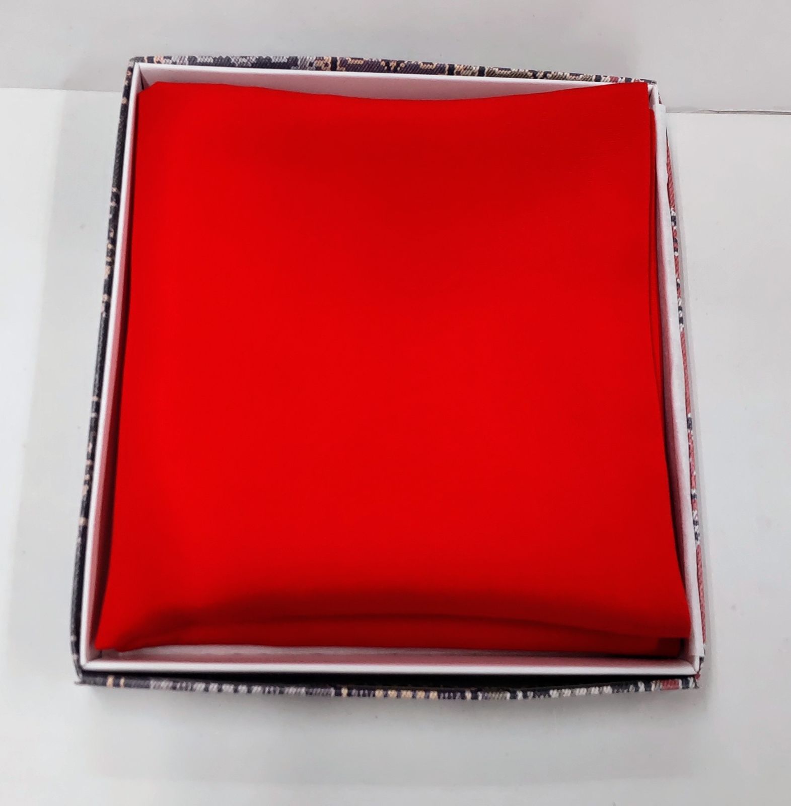 新品【徳斎】帛紗・朱・真 茶器/茶道具 帛紗】 徳斎帛紗（徳斉帛紗） 真 無地 赤又は朱又は