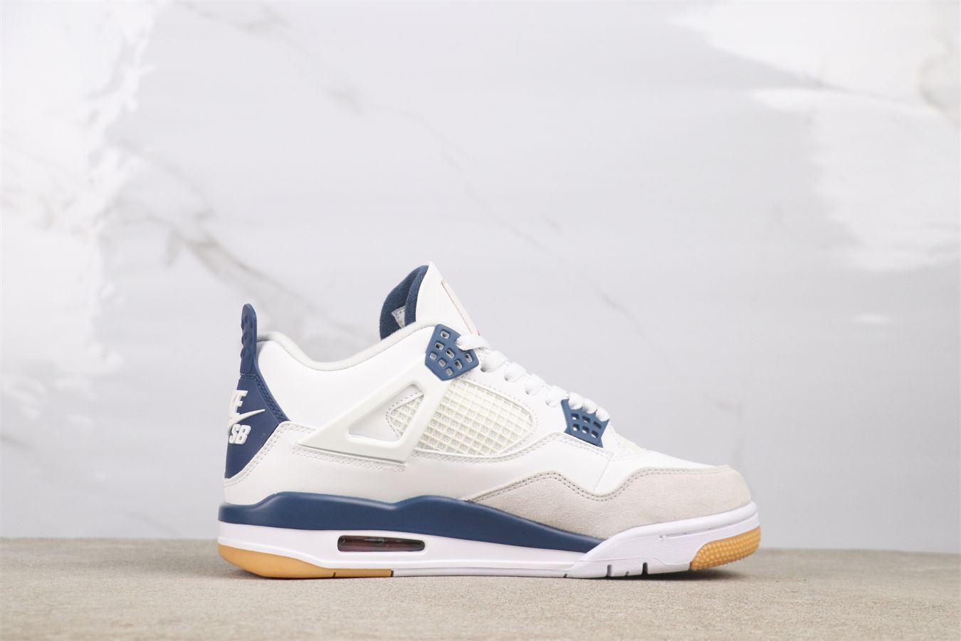 今日 Air Jordan 4 DR5415-100 ミリタリーブルー Military Blue