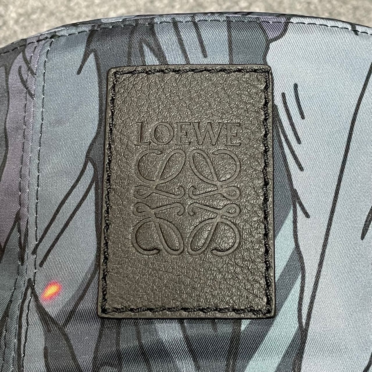国内正規 LOEWE スタジオジブリ コラボ ハウルの動く城 