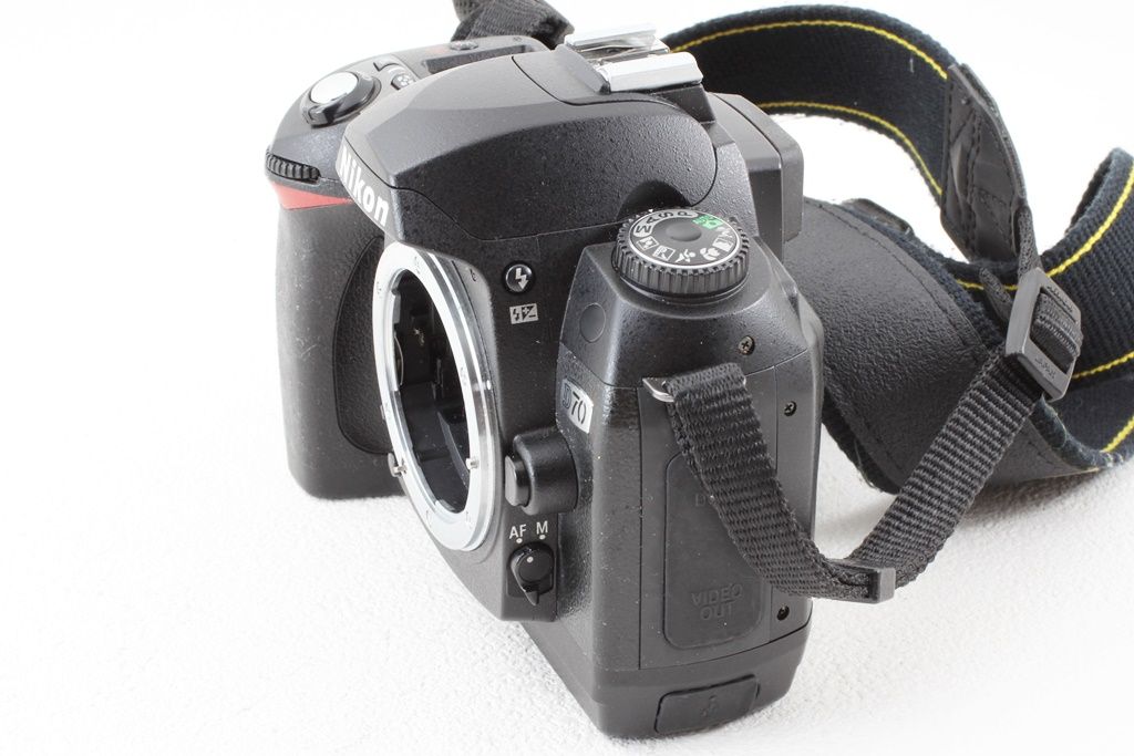 ジャンク Nikon ニコン D70 AF-S 18-70 610万画素 デジタル 一眼