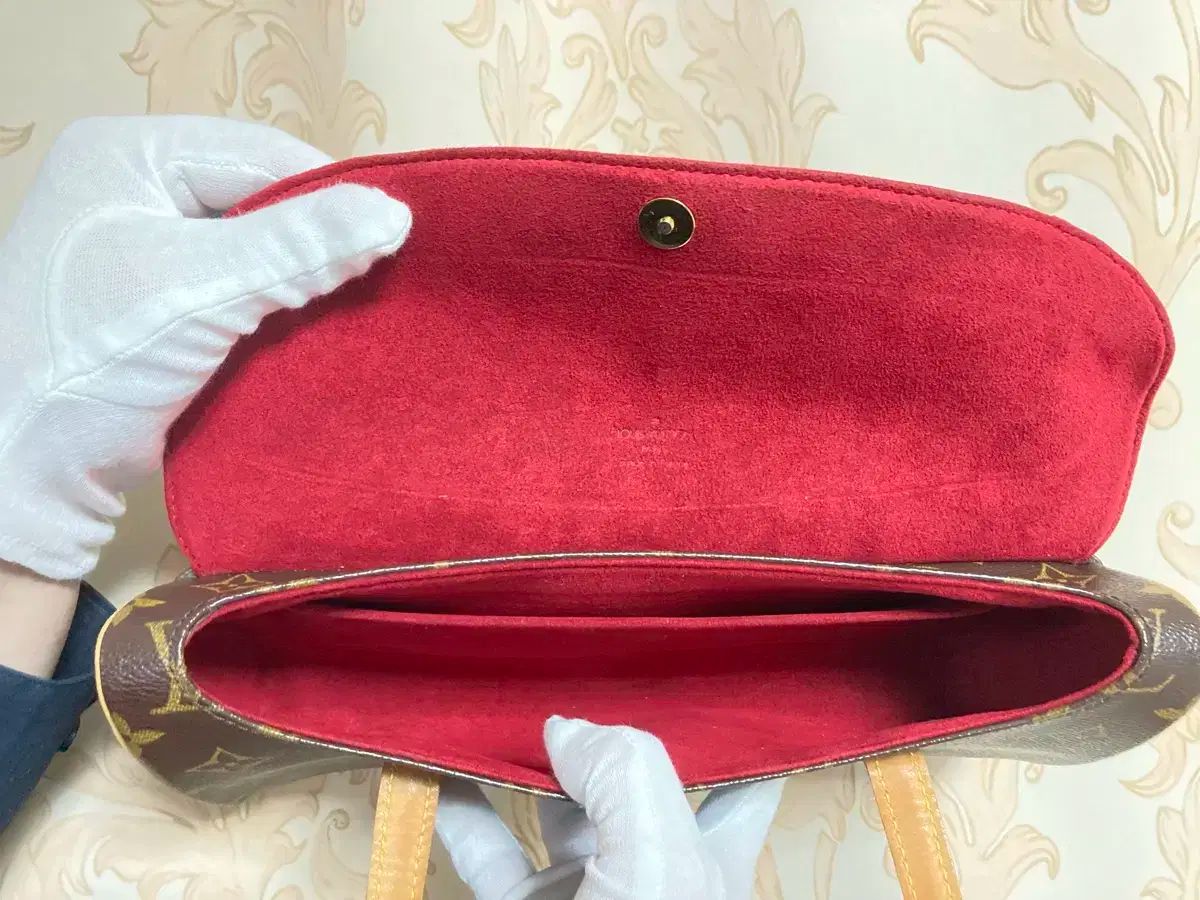 ケイトスペード キャンディショップ ラッパー クラッチバッグ