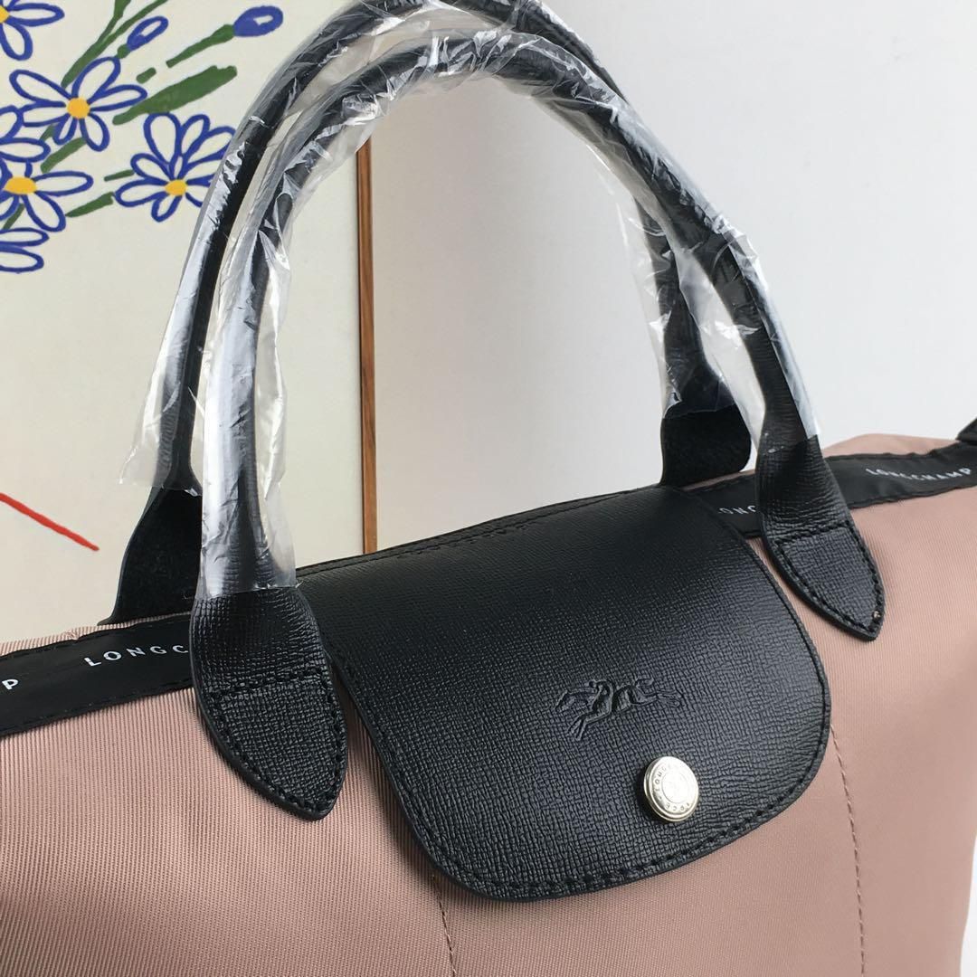 新品末使用 LONGCHAMP プリアージュ·エナジー 2wayバッグ S 新品末使用 LONGCHAMP プリアージュ·エナジー 2wayバッグ S