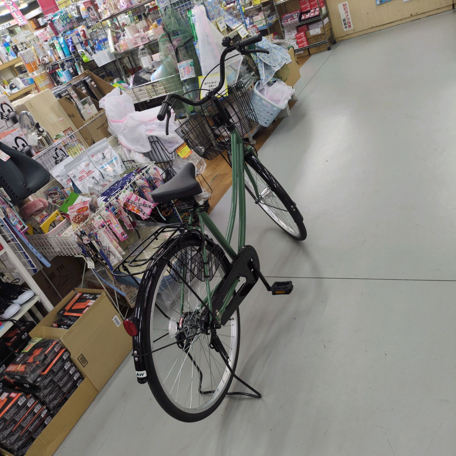 J530 ★数回使用の美品★普通自転車★VELVET★LEDオート★26インチ J530 ☆数回使用の美品☆普通自転車☆VELVET☆LEDオート☆26インチ