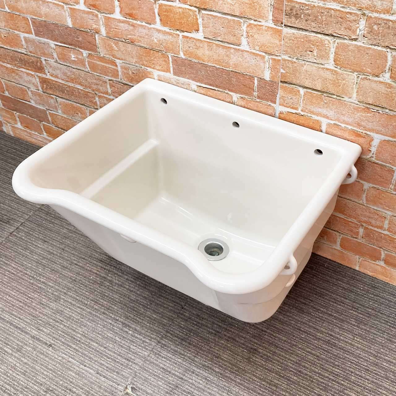 品 TOTO 陶器製 洗濯用流し 手洗い器 SK38R 掃除用 パブリック用流し 洗面器 SC1 パステルアイボリー I0048