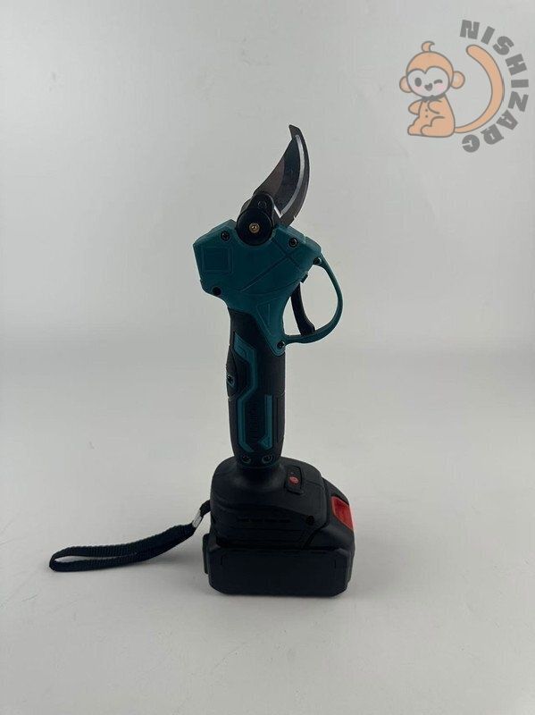 新型電動ハサミ 充電式 切断直径30mm 庭木|枝切り|果樹用|電線|ケーブルなど 剪定鋏 電池2個 マキタバッテリー対応 A130 HRDEVELOPMENT_JP