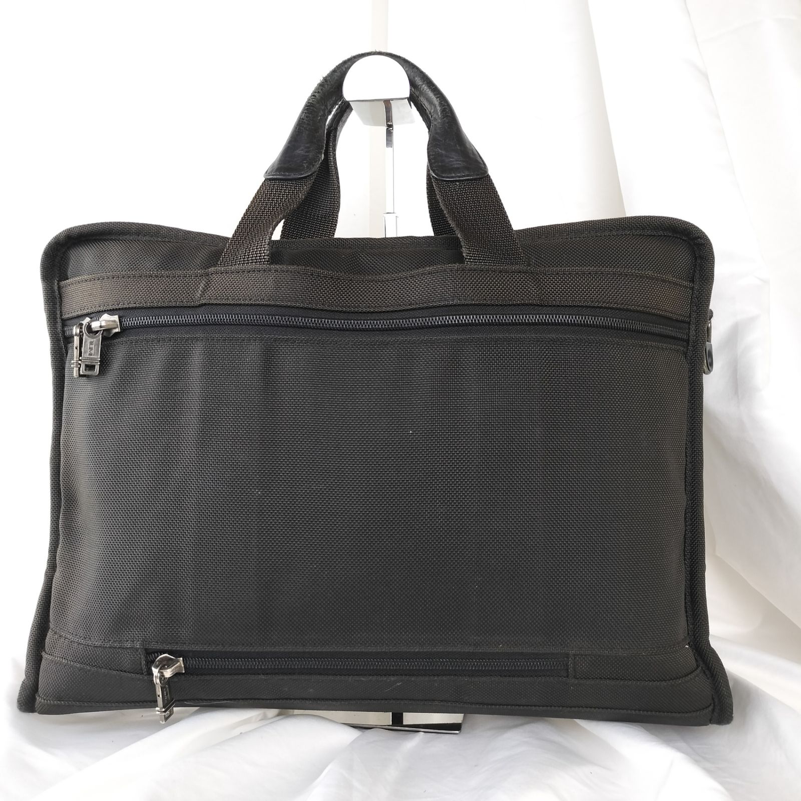 美品TUMI トゥミ ビジネスバッグ 2way ショルダー 26011D4 トゥミ 