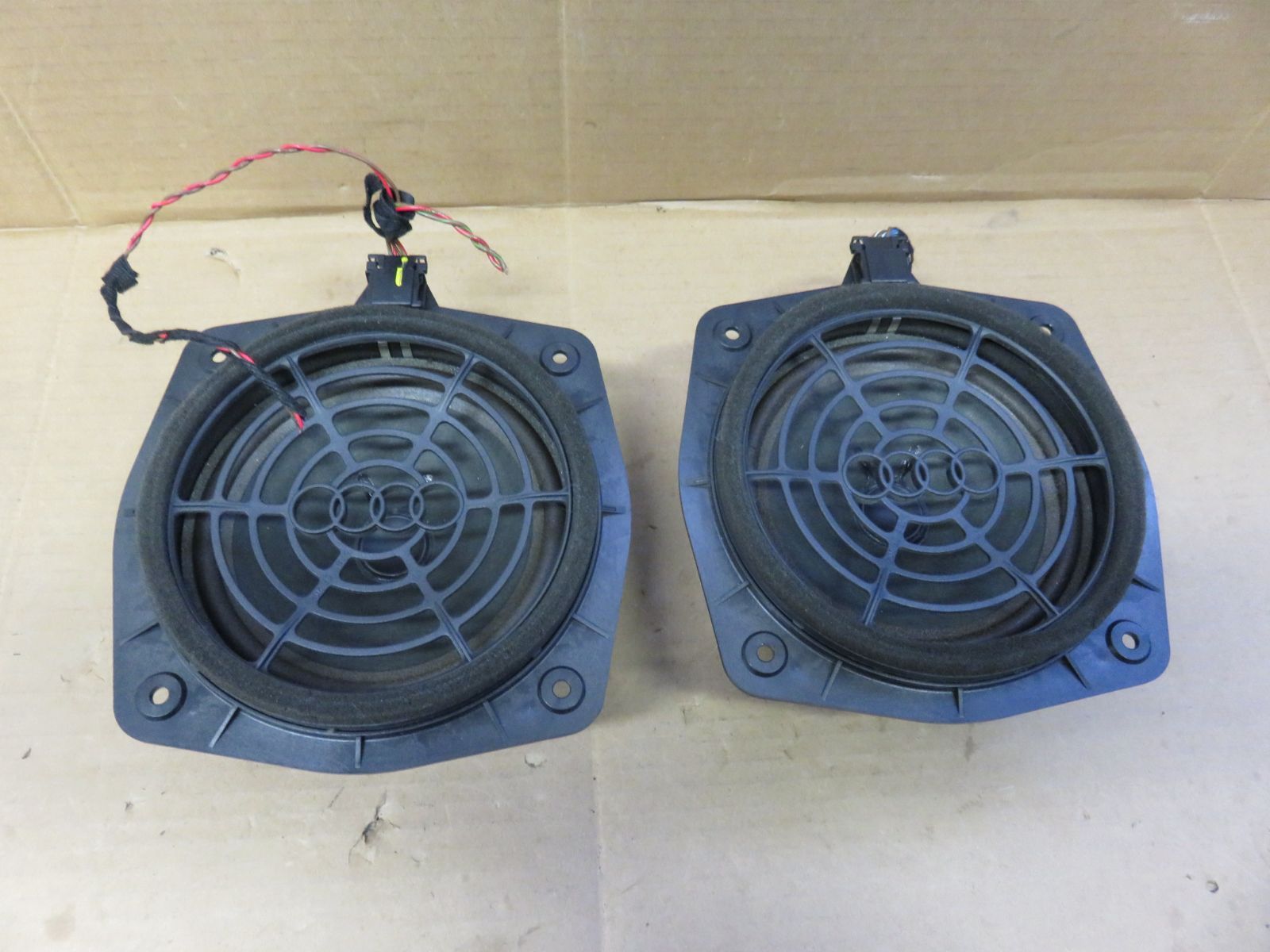 STD4123 動作OK アウディ Audi TT 8J/スピーカー 左右セット /8J0 035 411