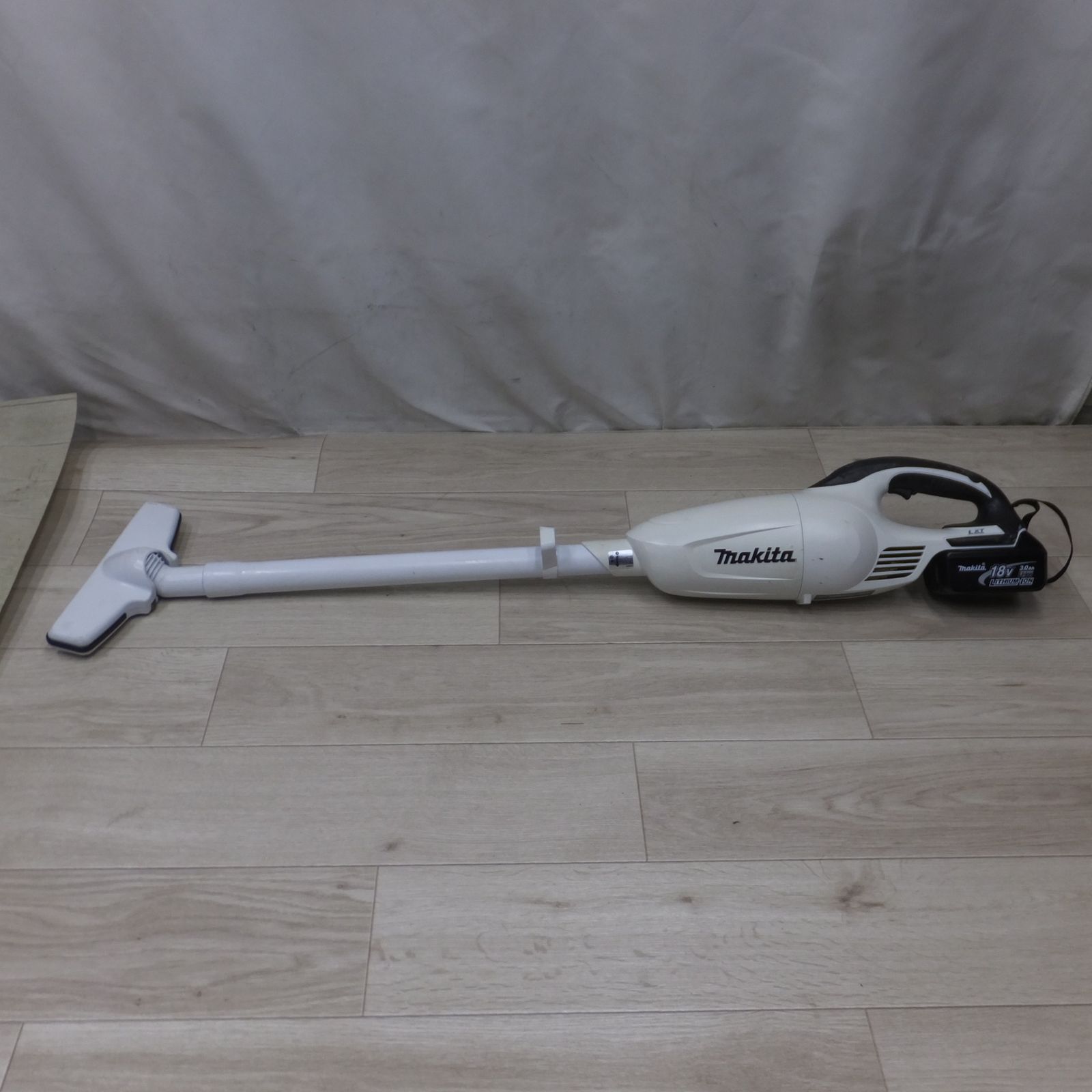 マキタ 充電式 クリーナー CL180FD コードレス 18V 電動 工具 掃除機 集塵機 集じん makita