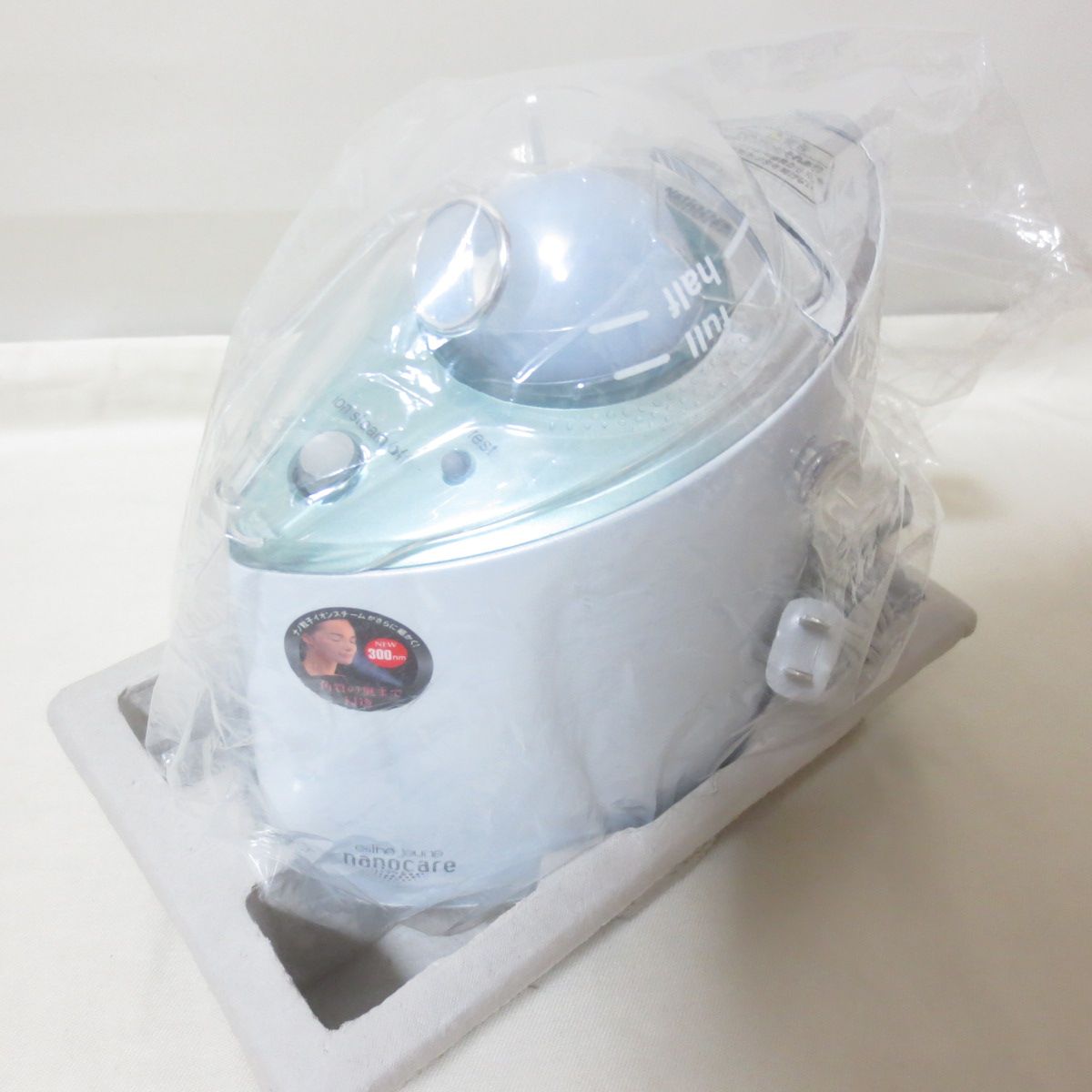 エステジェンヌ EH244ナショナルフェイスケア スチーム美顔器未使用品 National EH244-W エステジェンヌ　毛穴のない艶肌に