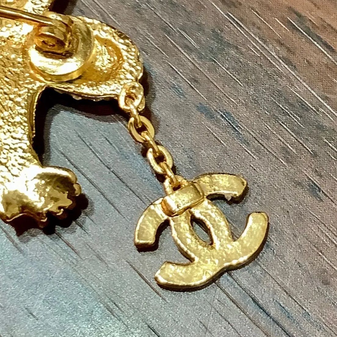 【希少】CHANEL 安全ピン ブローチ ビジュー COCO ココマーク 01P 希少】CHANEL 安全ピン ブローチ ビジュー COCO ココマーク 01P