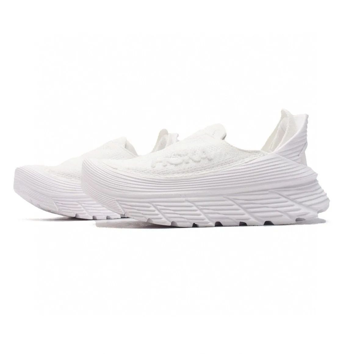 ホカオネオネ HOKA RESTORE TC WHITE リカバリーシューズ