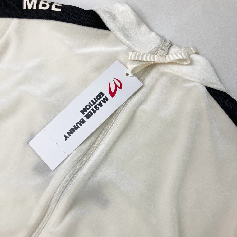 新品　マスターバニーエディション　ワンピース　フーディ　モックネック　ホワイト サイズ：1 MASTER BUNNY EDITION マスターバニーエディション 2024年