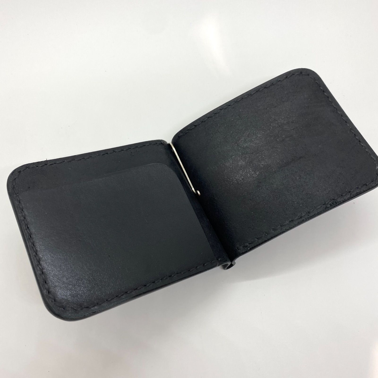 本革マネークリップ　ショート財布　オーバルフラワーコンチョ　黒 即納☆送料無料】本革レザー ショート財布 マネークリップ