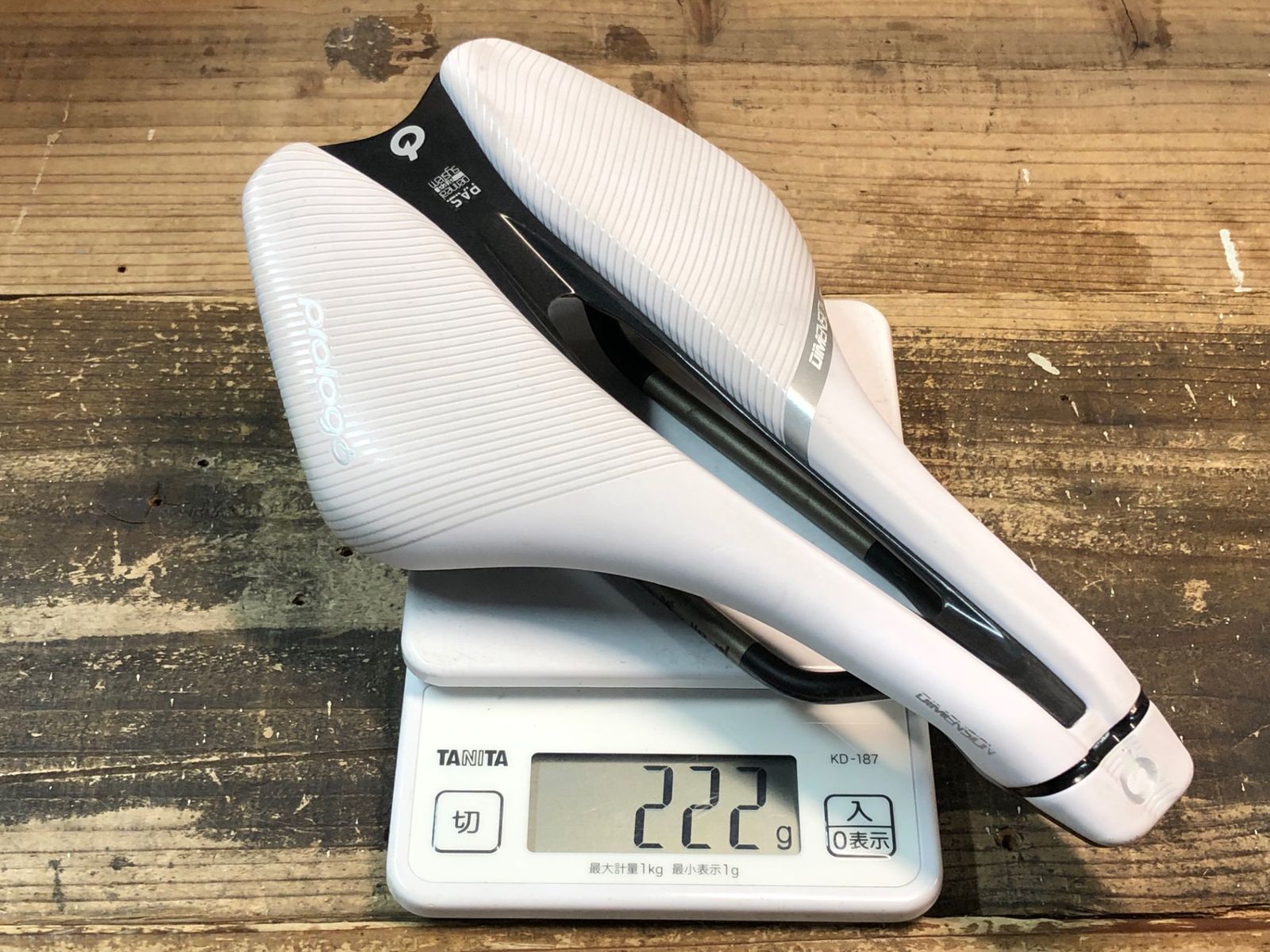 Prologo DIMENSION 143mm サドル　T4.0　ホワイト prologo ( プロロゴ ) サドル DIMENSION ( ディメンション ) T4
