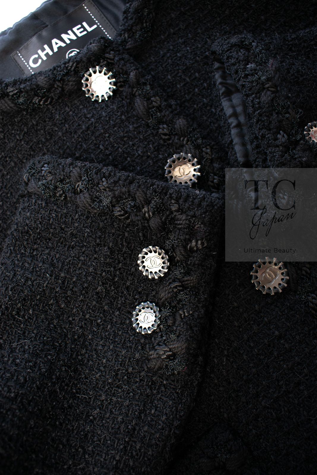 極美品　CHANELシャネル　リトルブラック　半ボタン　ジャケット　runway シャネル リトル ブラック ジャケット CHANEL ツイード ウール